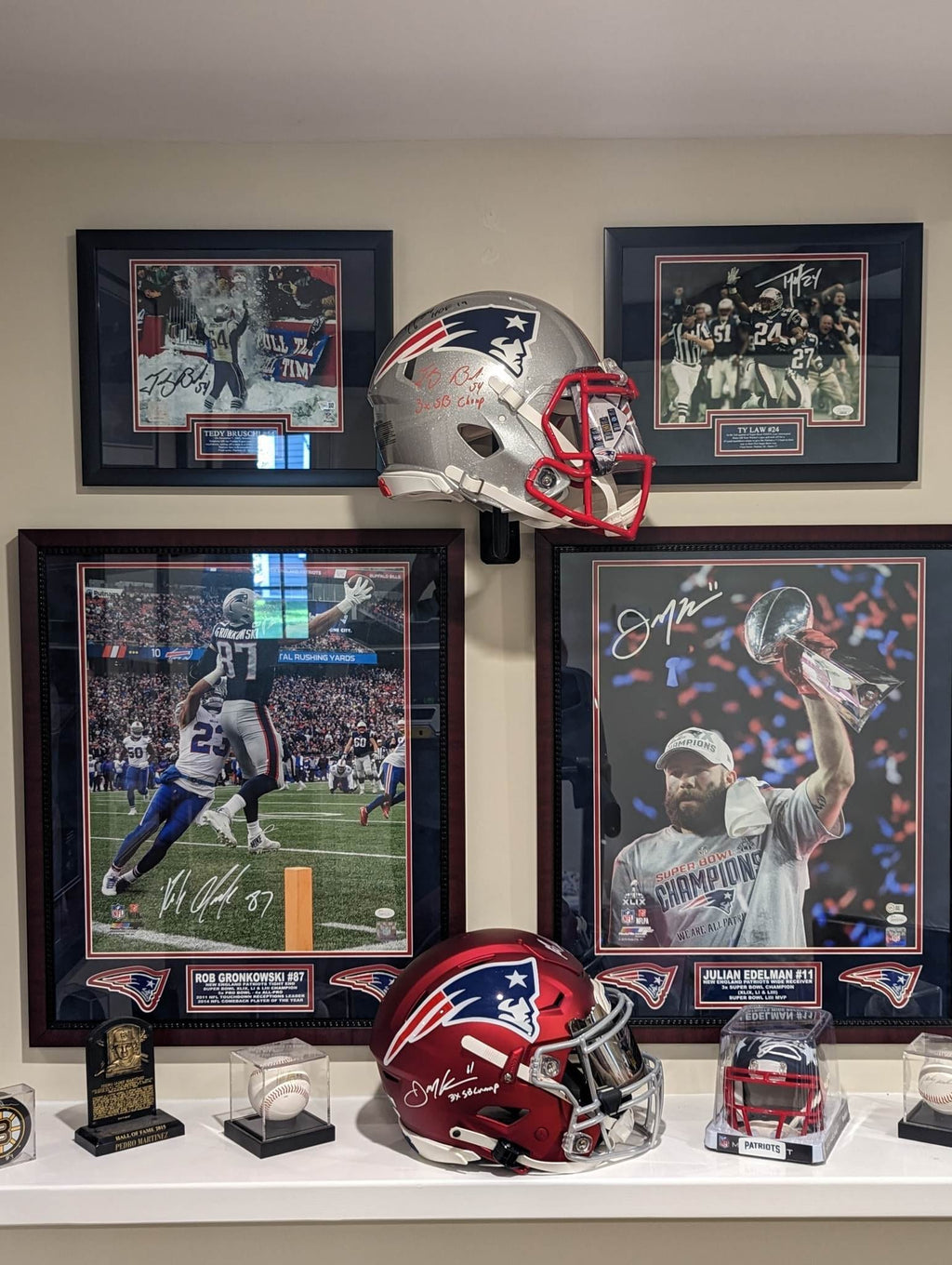 Full size helmet holder, NFL, mount, hanger, screw mount, football, authentic, alternate, flex